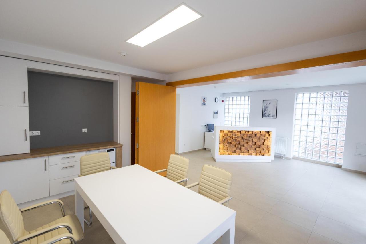 Merkur Apartments - Self Check-In Miercurea Ciuc Esterno foto
